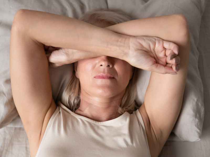 woman suffering insomnia because taking zoloft