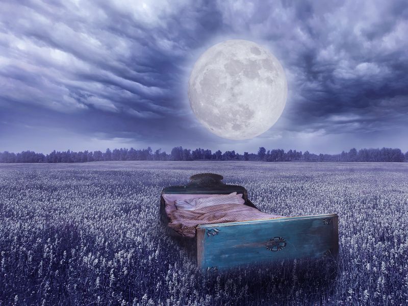 Using sleep with the moon to help with your sleep disorder
